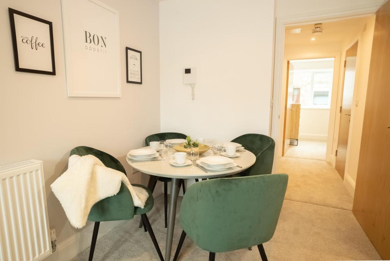Luxury Boutique Harbour Apartments - Heart Of Torquay - Near Babbacoombe & Beach Exterior photo